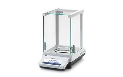 ME Analytical Balances 4 decimal places 220g